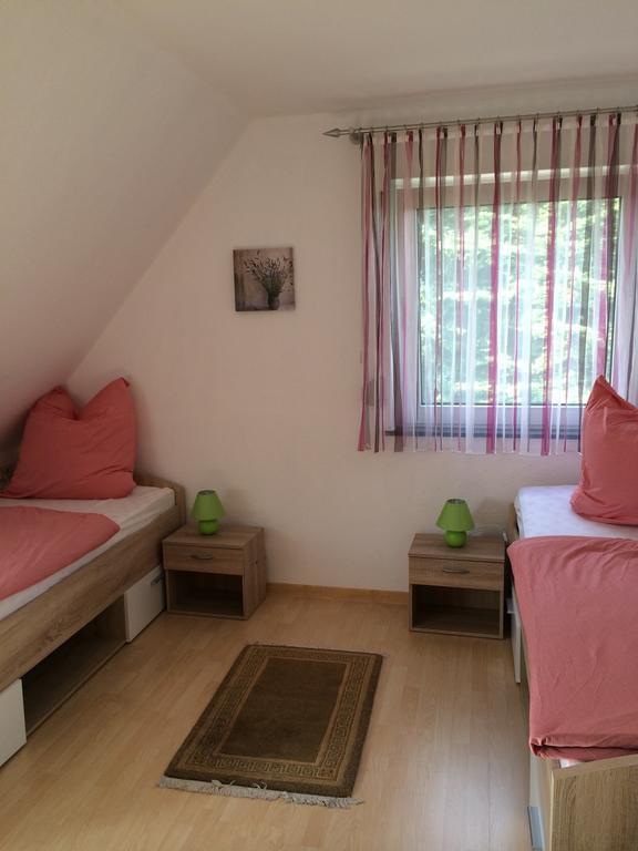 Ferienwohnung Angela Neuenkirchen  Δωμάτιο φωτογραφία